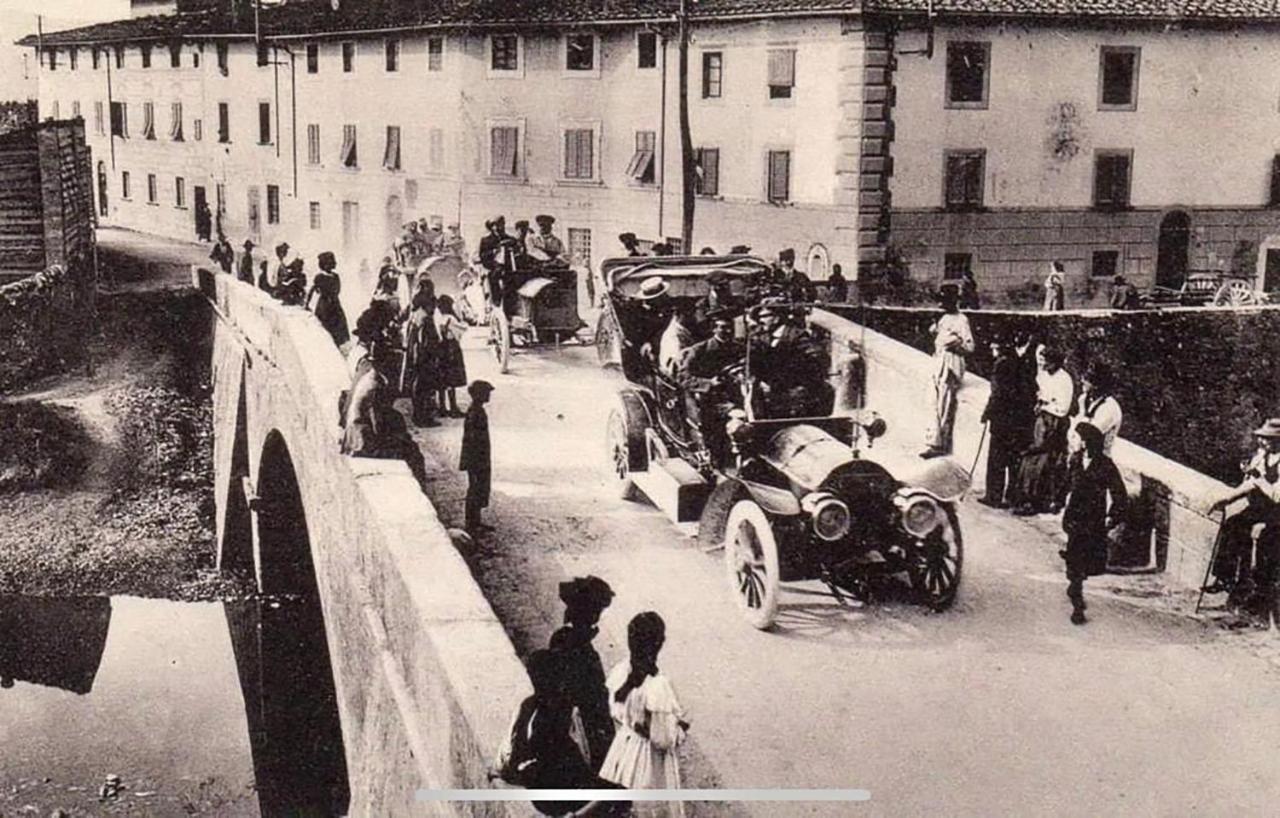 Little Liberty Loft Apartamento Barberino di Mugello Exterior foto
